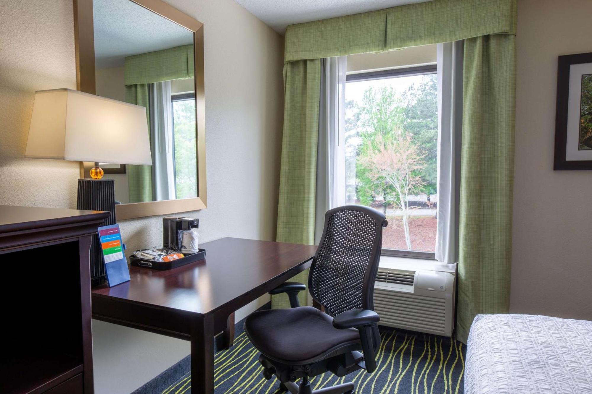 Hampton Inn Columbia I-26/Harbison Blvd Exterior foto